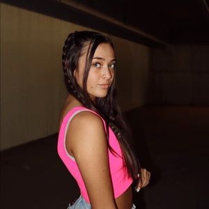 Meet your Posher, Danielle